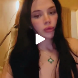 Tik Tok Slut Flashing Her Body On A TikTok Trend 2